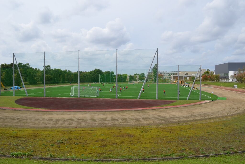 【人気投票 1~37位】ハイブランド人気ランキング！ 北海道教育大学岩見沢校人工芝サッカー場 | 球技場 | 日本体育 ウェア