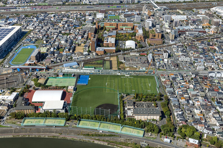 学校法人大阪学院大学 総合スポーツフィールド 球技場 日本体育施設株式会社