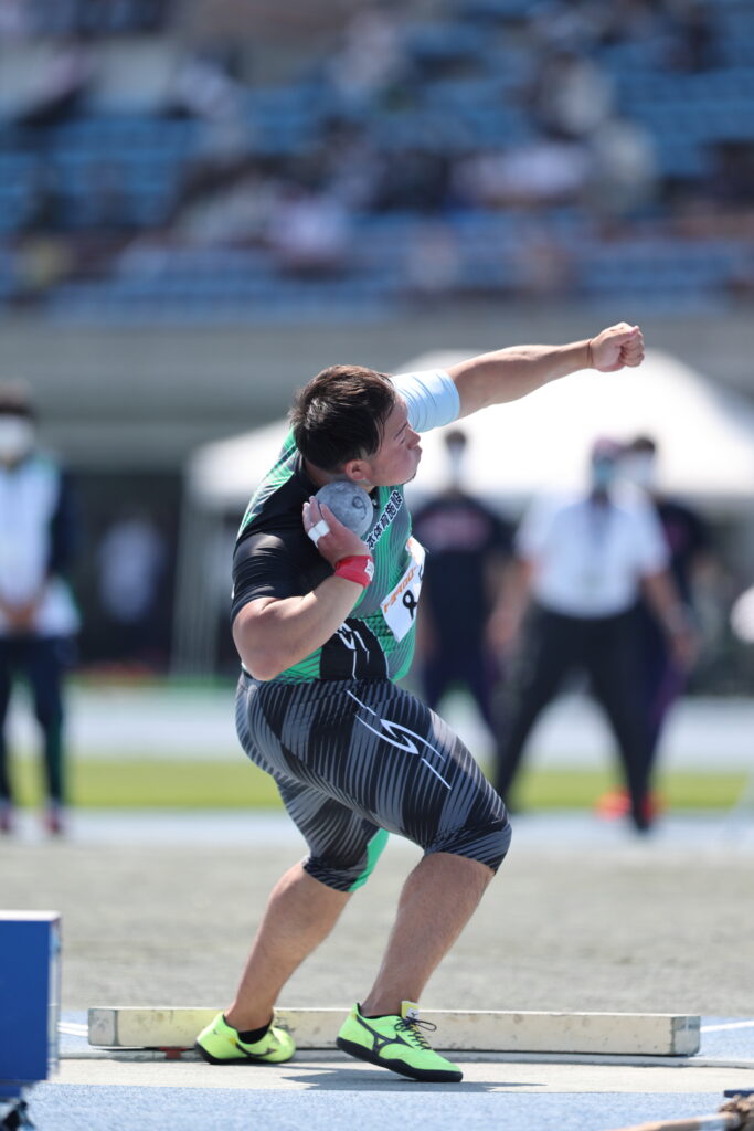 2022水戸招待陸上の村上輝選手の様子
