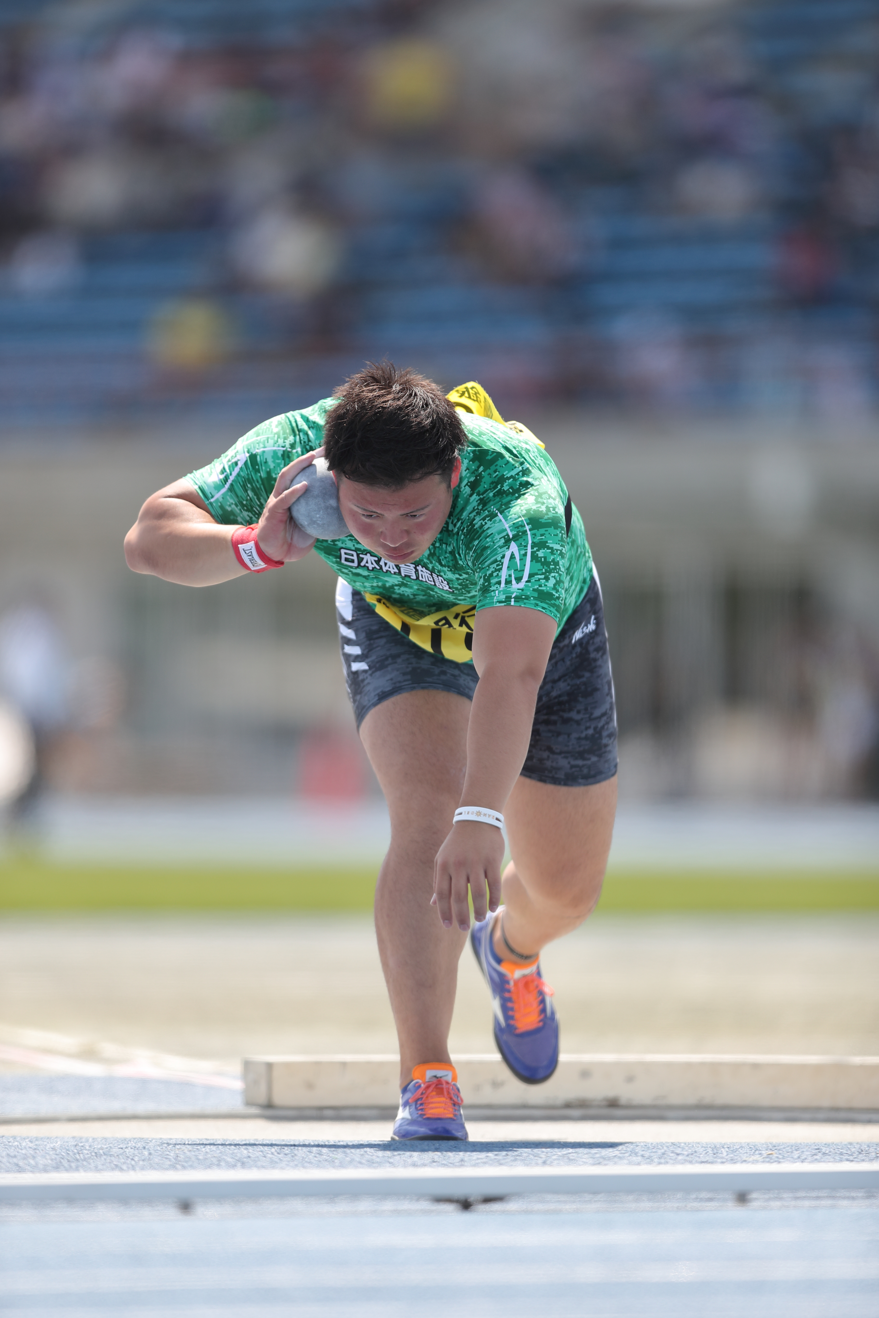 水戸招待記念陸上の村上輝選手の様子