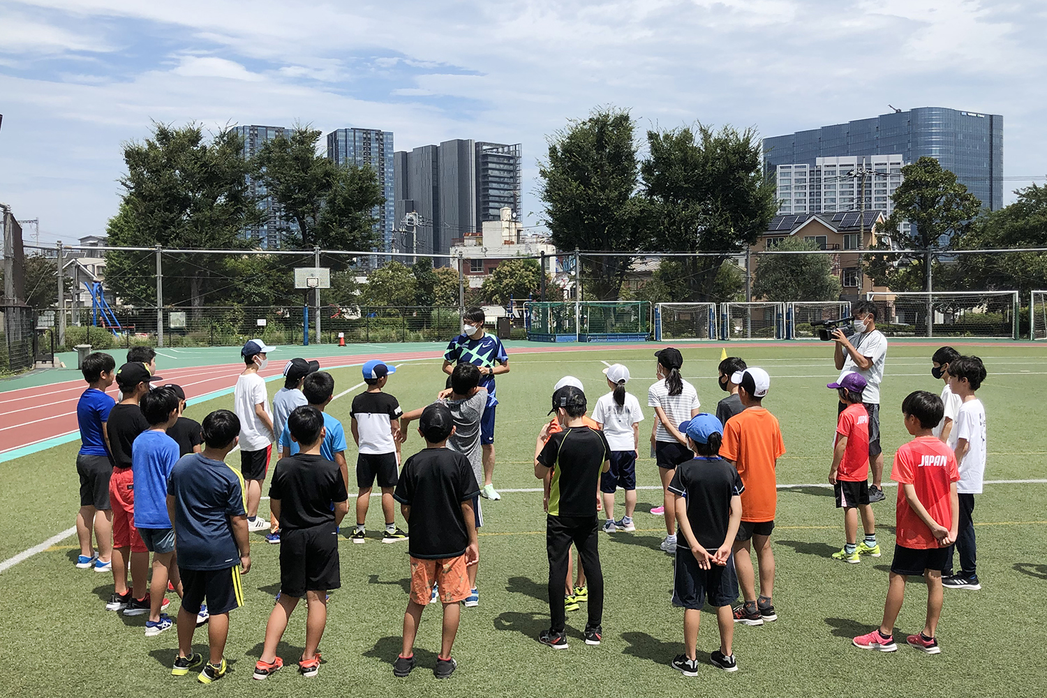 小学生向け走り方教室の様子