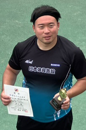 村上輝選手