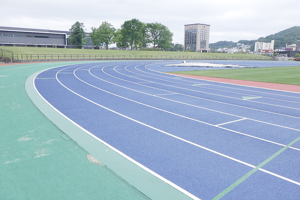日鋼室蘭スポーツパーク（入江運動公園陸上競技場）のブルートラック