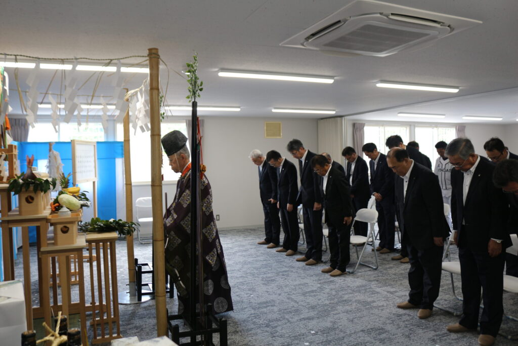 竣工式の様子写真