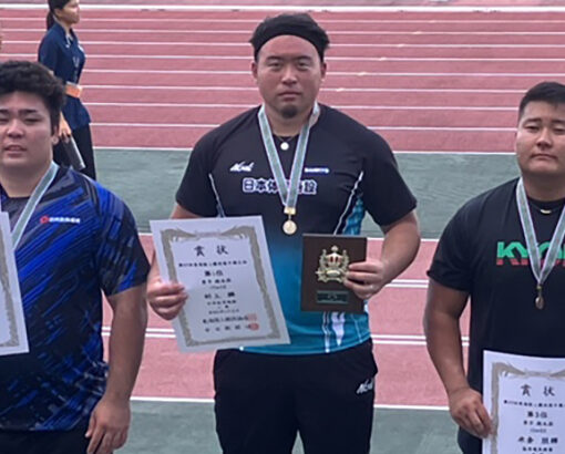 村上選手優勝記念写真