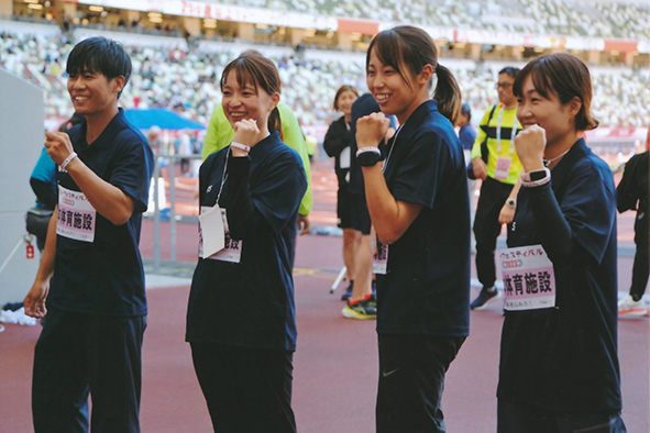 社内チームでのスポーツイベントへの参加の写真
